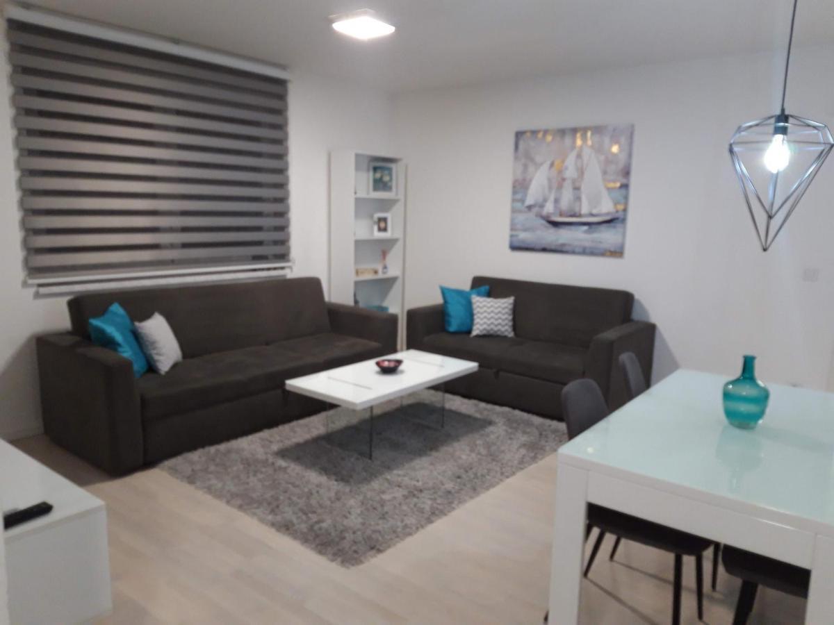 Elena Apartmani Tuzla Extérieur photo